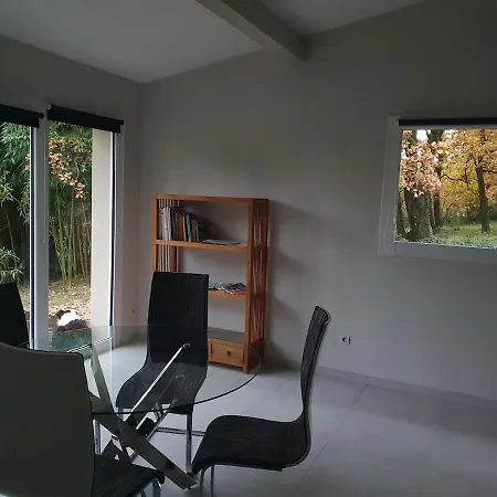 Holiday home Des Chevreuils Clerieux